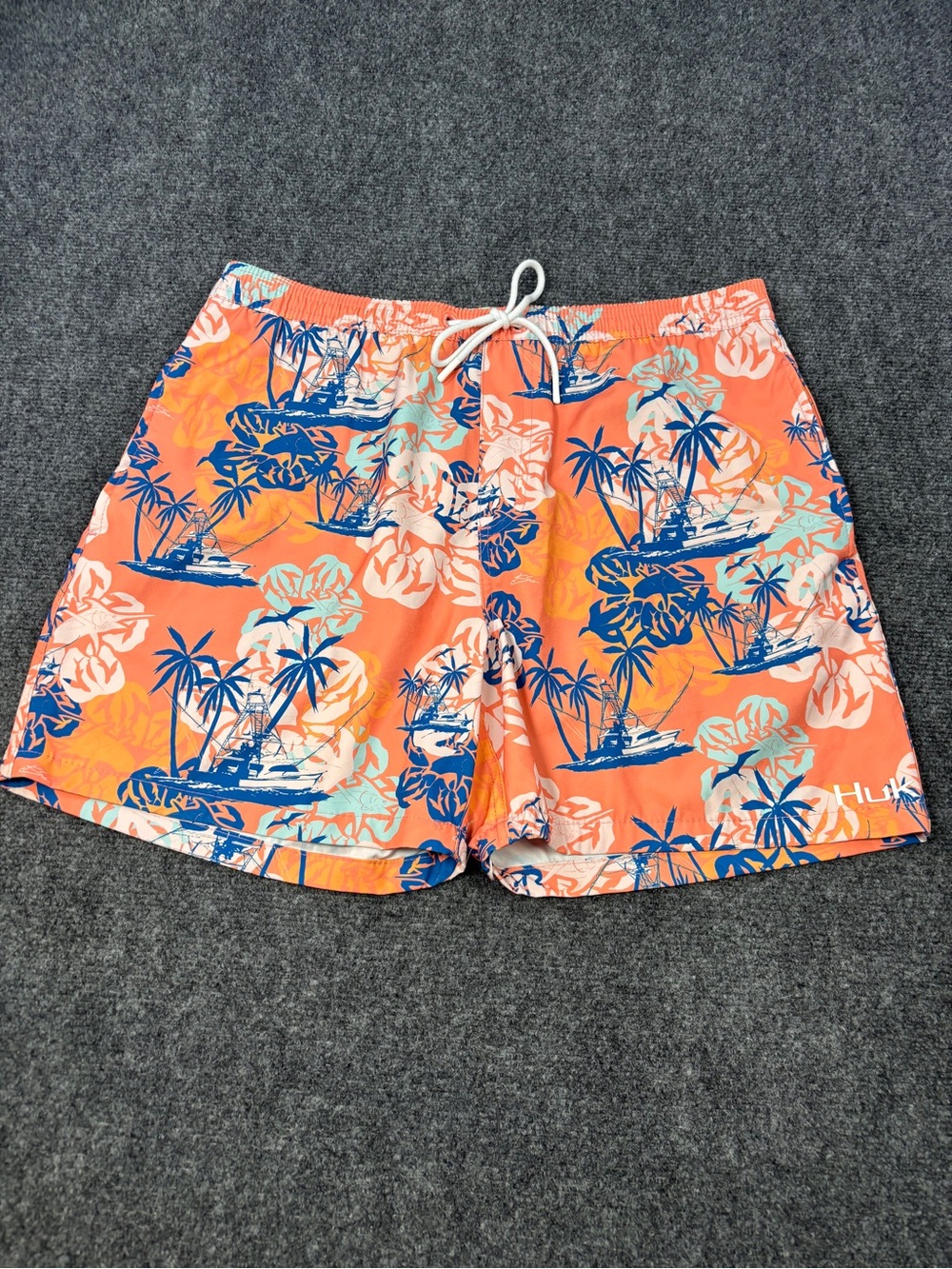 HUK Swim Trunks size large